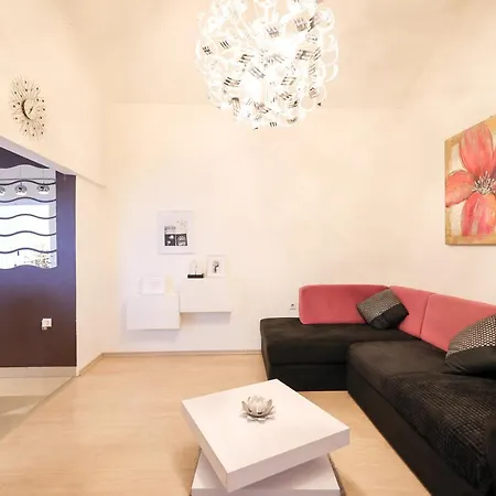 Apartment Apartman Andy Zadar
